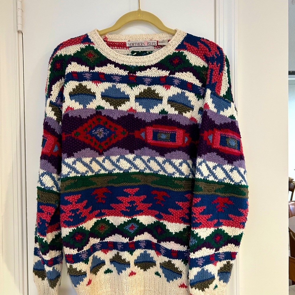 NORTHERN ISLES Mens Vintage Hand Knit Sweater Long Sleeve Size S  Multicolor